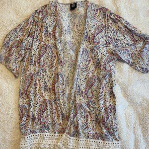 Colorful boho-chic kimono